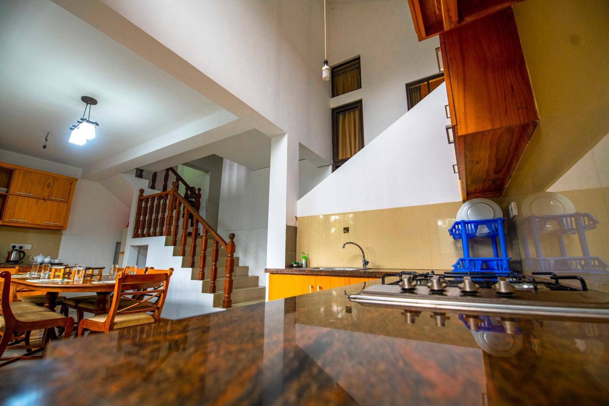 Aa Bungalow Канди Екстериор снимка