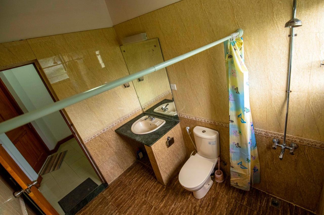 Aa Bungalow Канди Екстериор снимка
